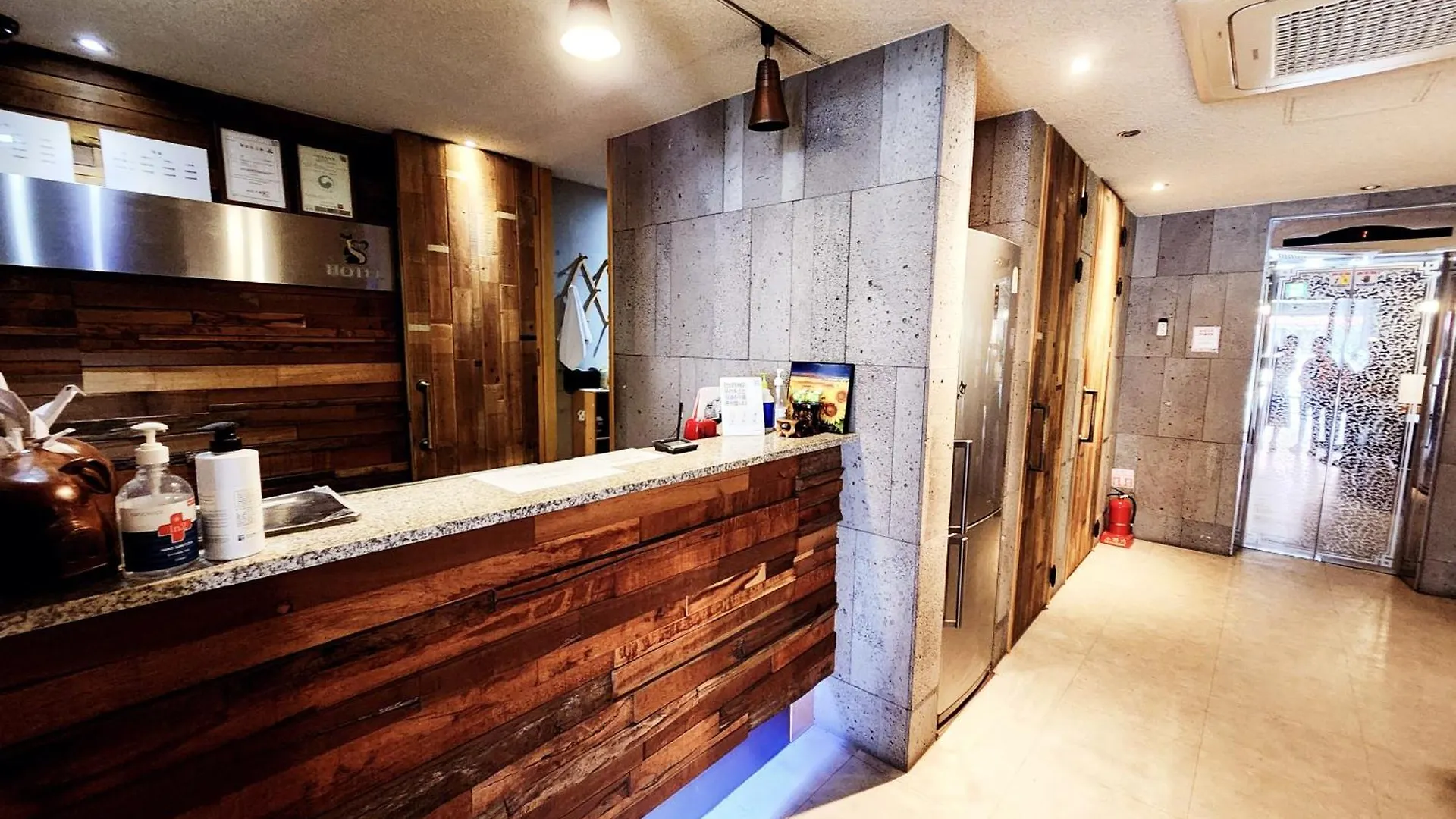 Apartament Romantic Garden Near Gimpo Airport 206 Near Metro Seul